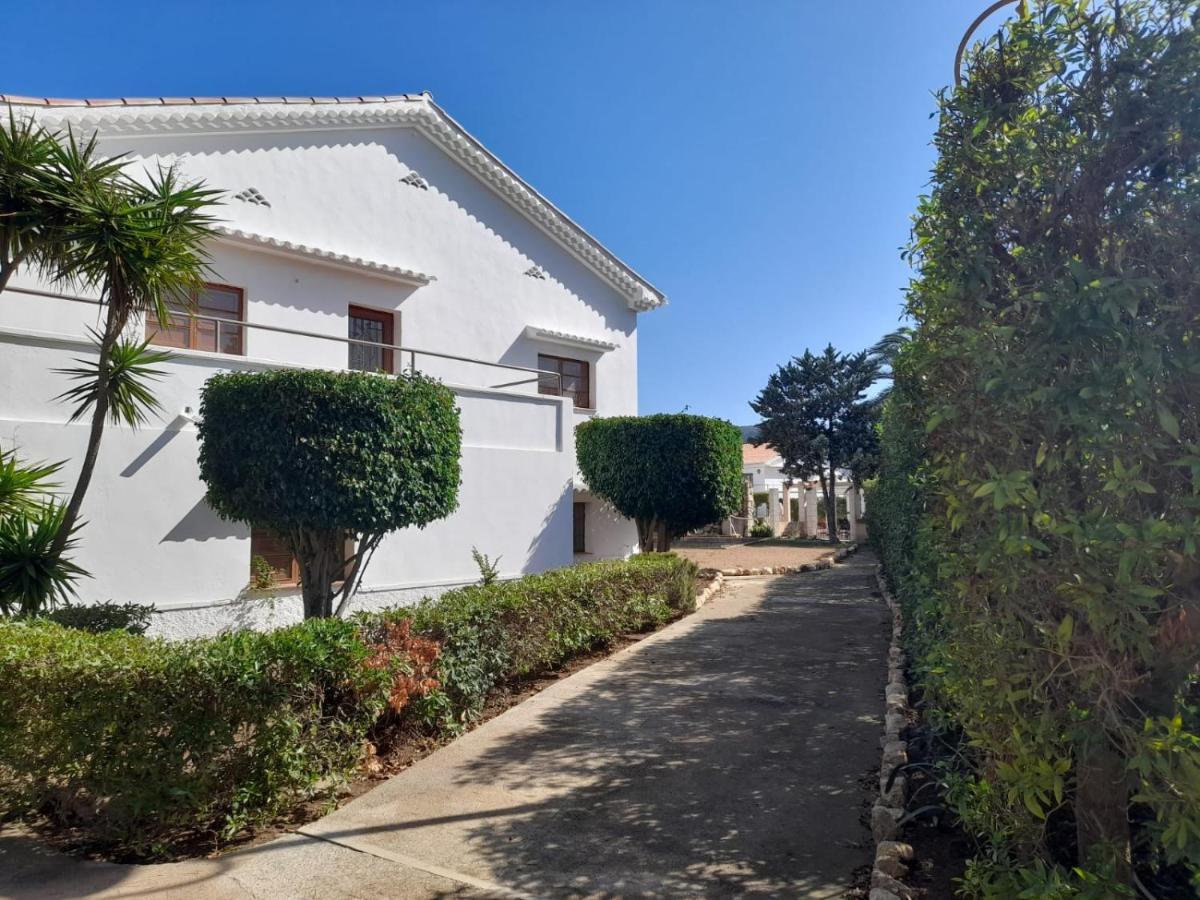 Hostal Residencia Alma Port de Alcudia  ภายนอก รูปภาพ