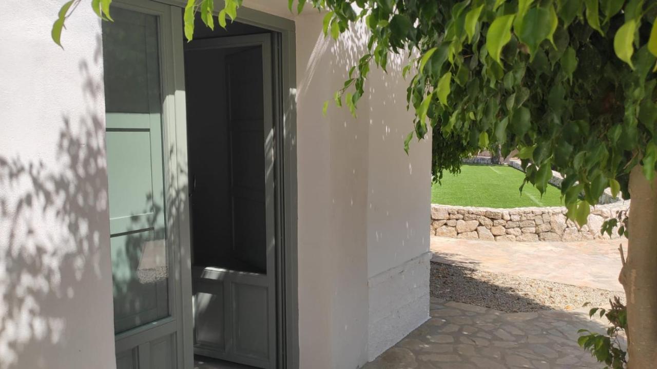 Hostal Residencia Alma Port de Alcudia  ภายนอก รูปภาพ