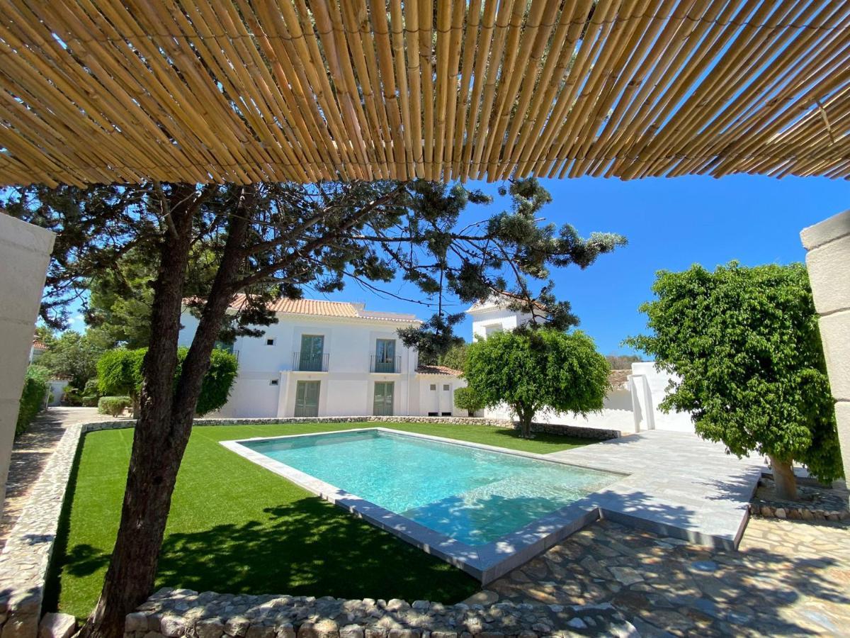 Hostal Residencia Alma Port de Alcudia  ภายนอก รูปภาพ